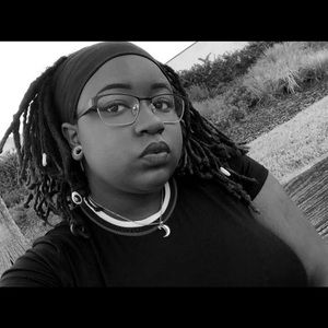 Meet your Posher, Cherish